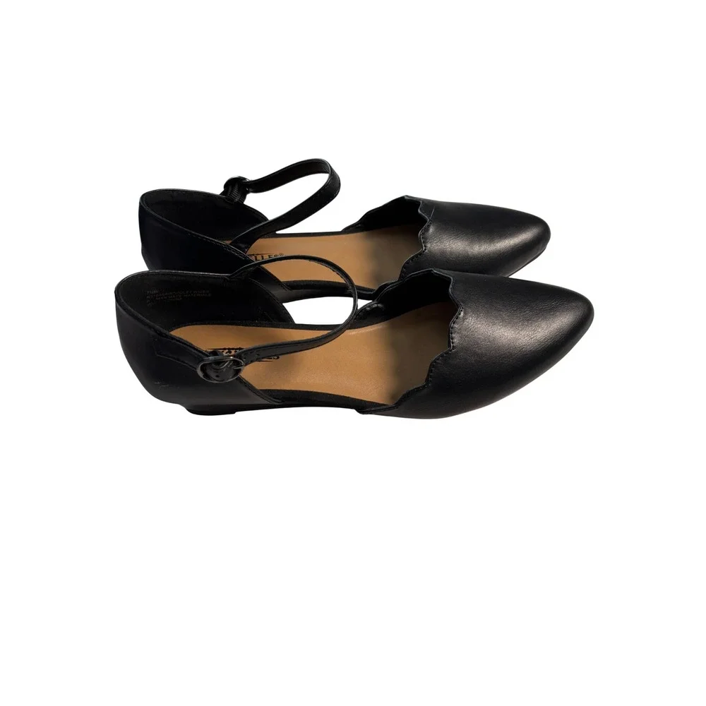Seychelles Violet Wedge Shoes 7.5W Black Scalloped d'Orsay Pointed Toe Chic